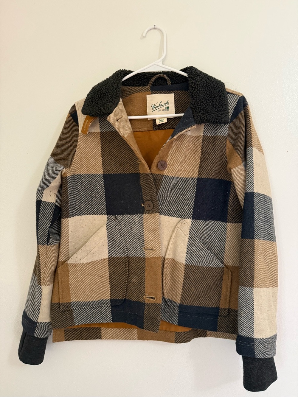 Woolrich Tan and Navy Plaid Sherpa-Lined Jacket